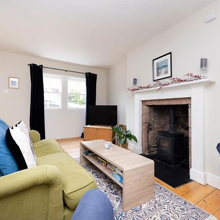 2 Bed Haywood Cottage With Garden Stenton Exterior photo