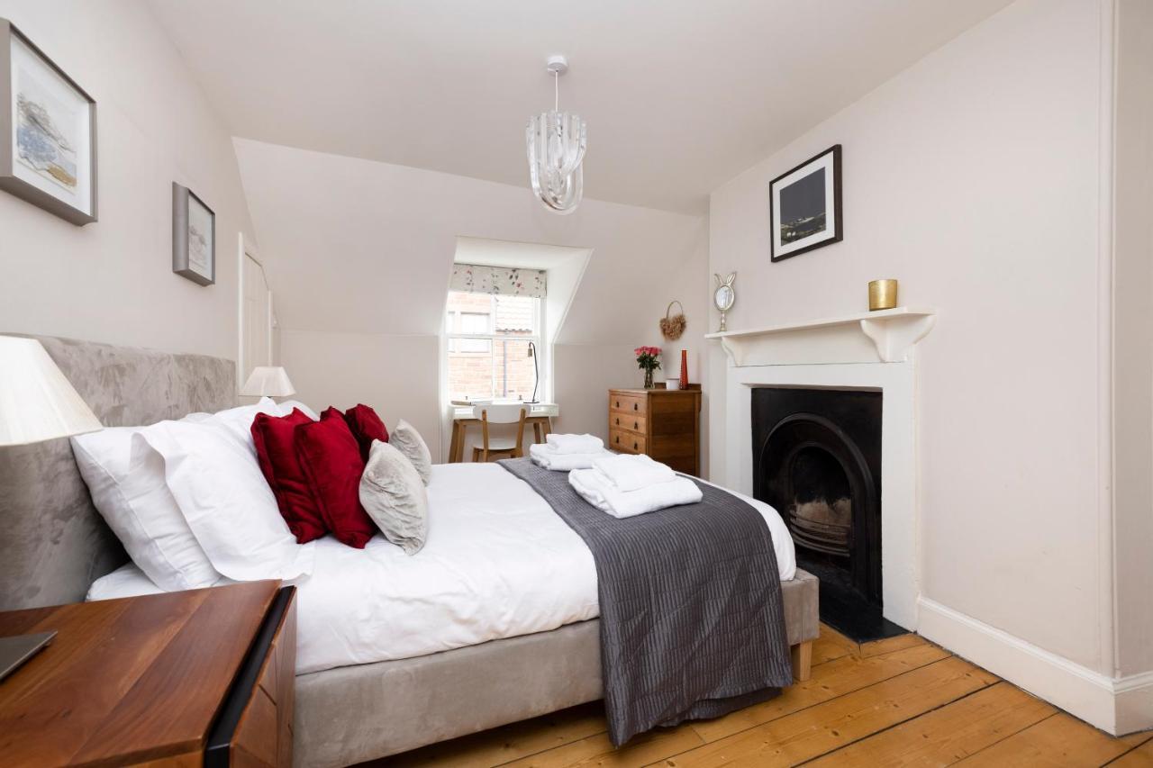 2 Bed Haywood Cottage With Garden Stenton Exterior photo